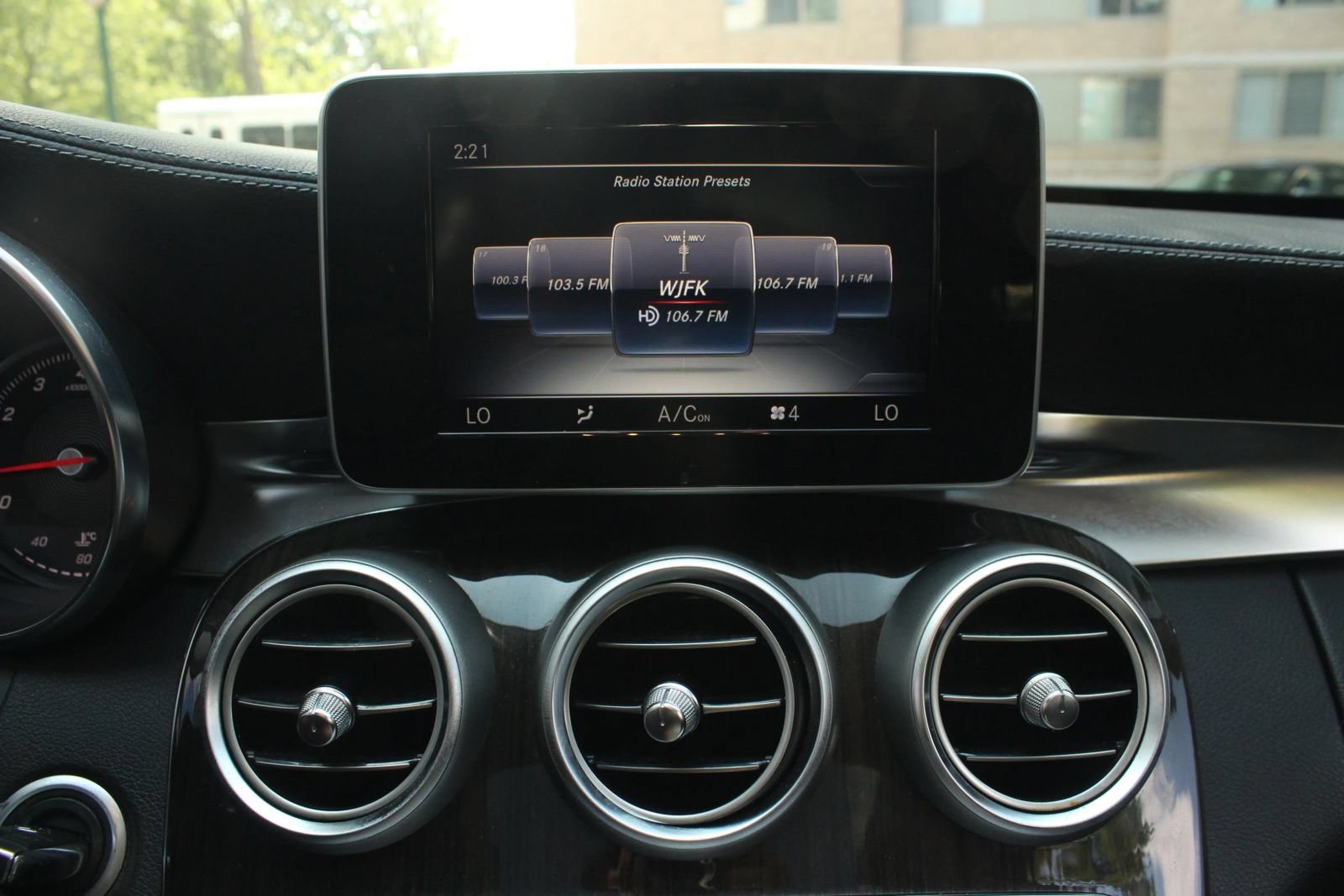 Used 2015 Mercedes-Benz C 300 4MATIC Sedan w/ Premium 1 Package image 30