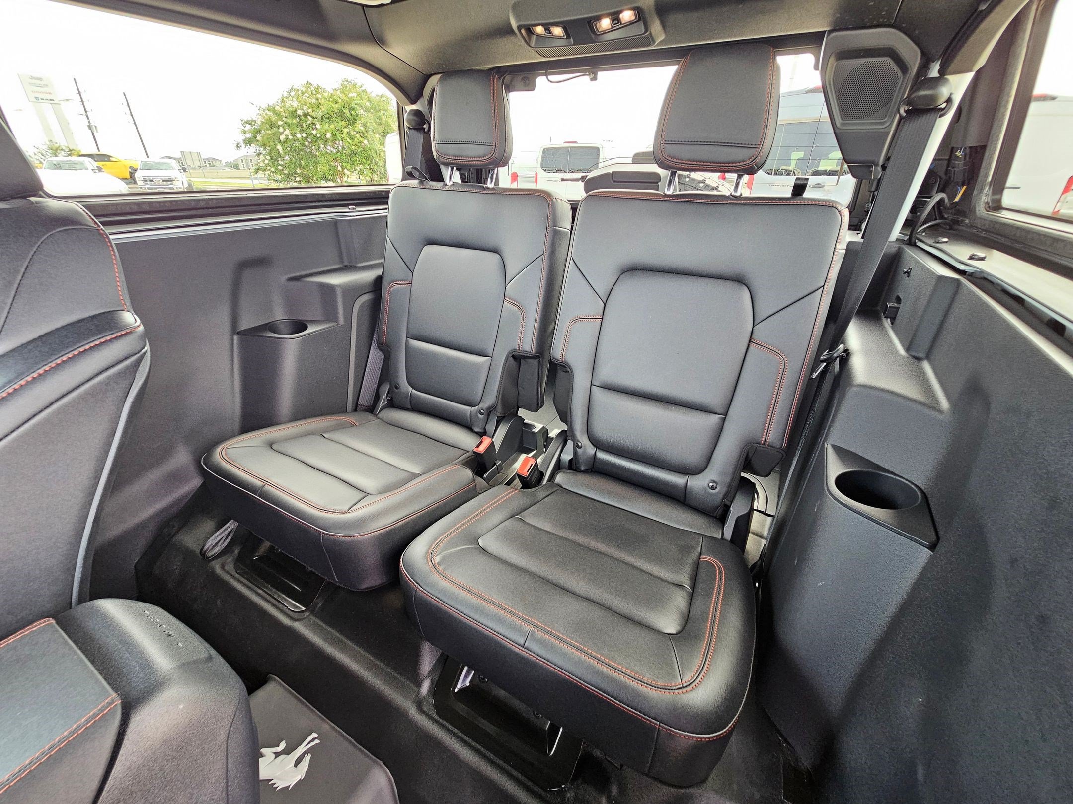 Used 2025 Ford Bronco Stroppe Edition AWD/4WD image 28