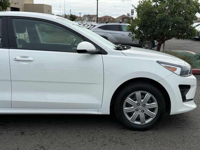 Used 2021 Kia Rio LX image 9