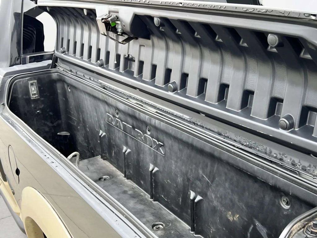 Used 2012 RAM 2500 Longhorn image 39