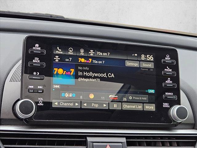 Used 2018 Honda Accord Touring image 17