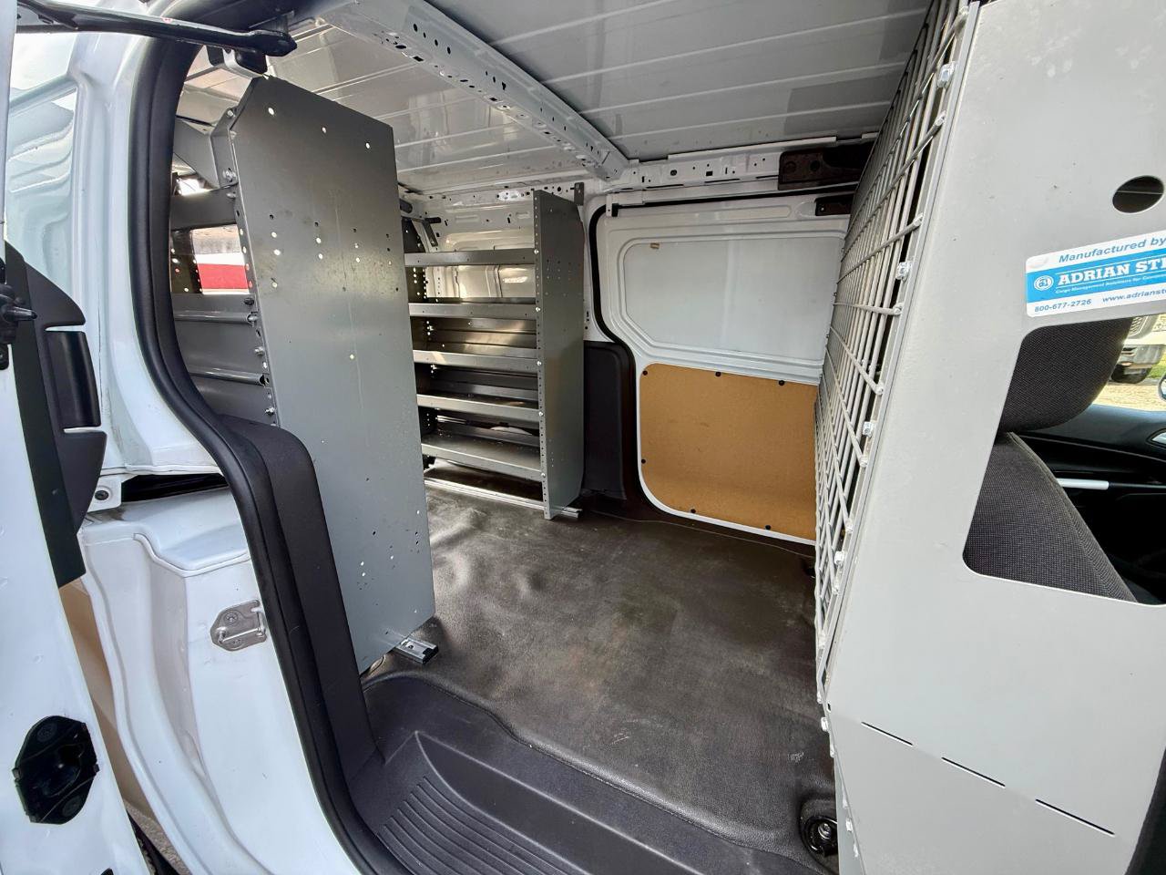 Used 2018 Ford Transit Connect XLT FWD image 30