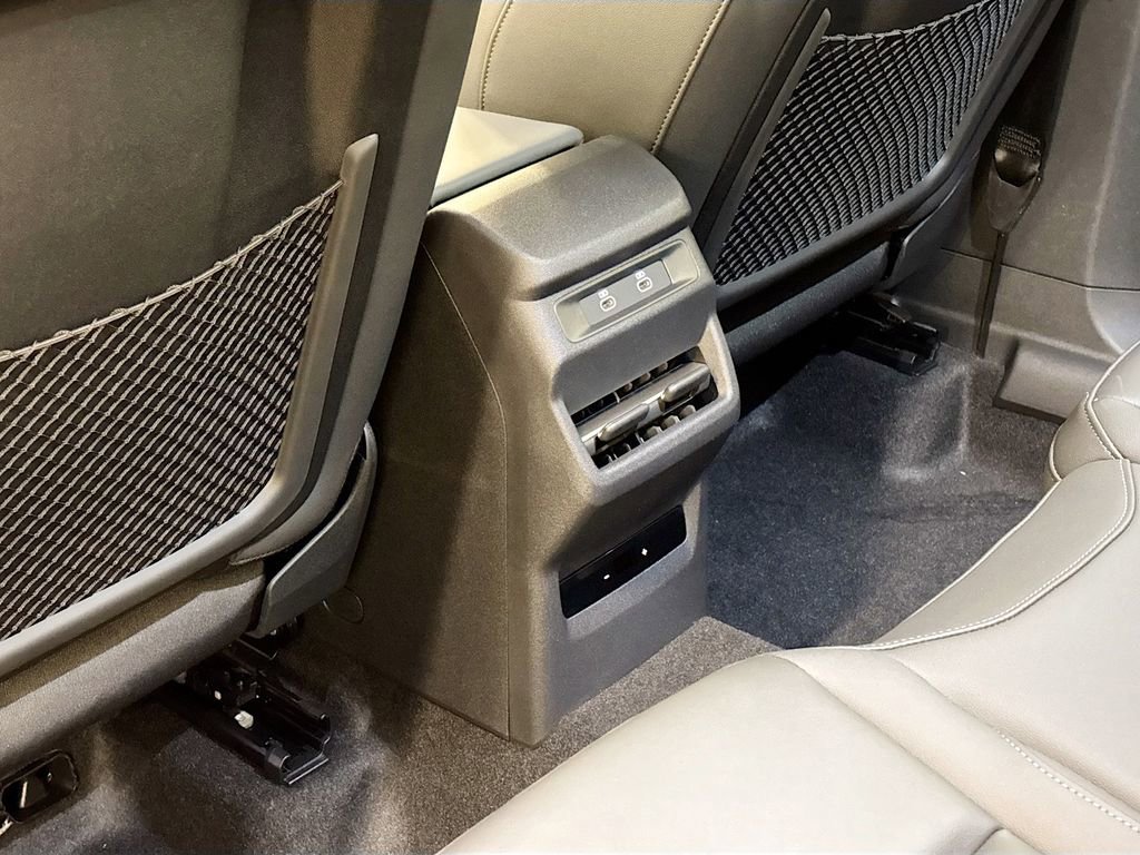 New 2026 Audi Q3 quattro 2.0T image 17