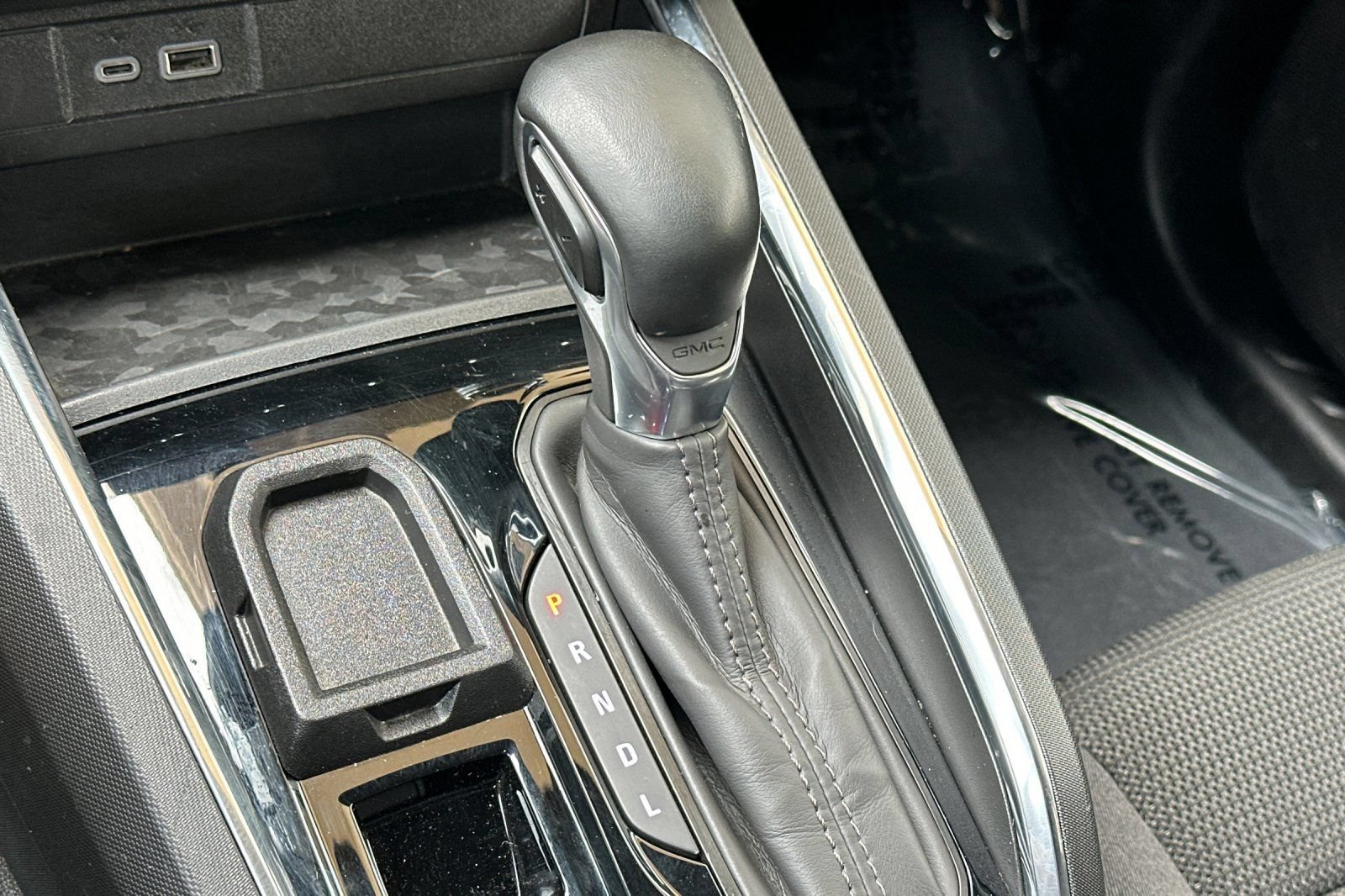 Used 2025 GMC Canyon Elevation RWD image 21
