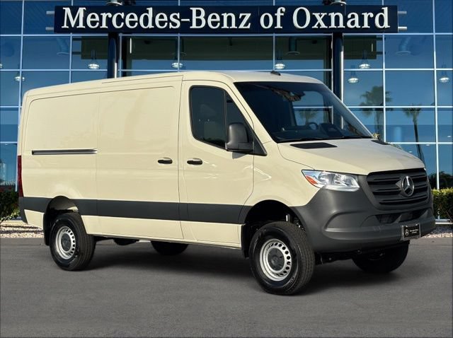 Used 2026 Mercedes-Benz Sprinter 2500 image 2