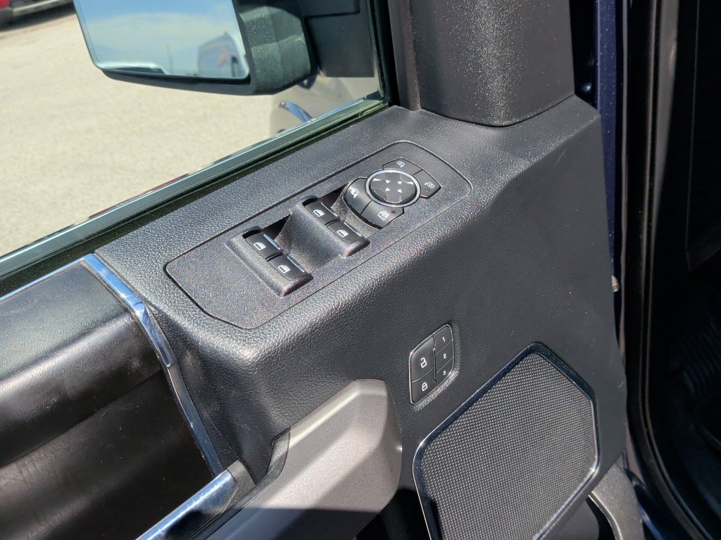 Used 2019 Ford F150 Platinum w/ Equipment Group 701A Luxury RWD image 12