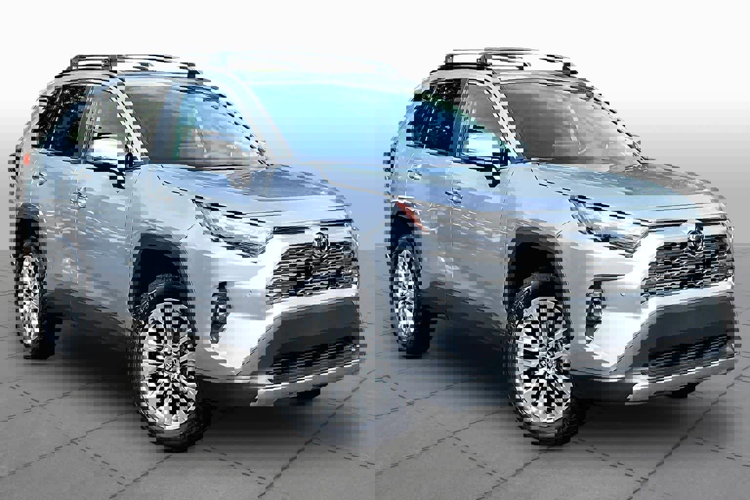 Used 2025 Toyota RAV4 Limited w/ Weather Package image 3