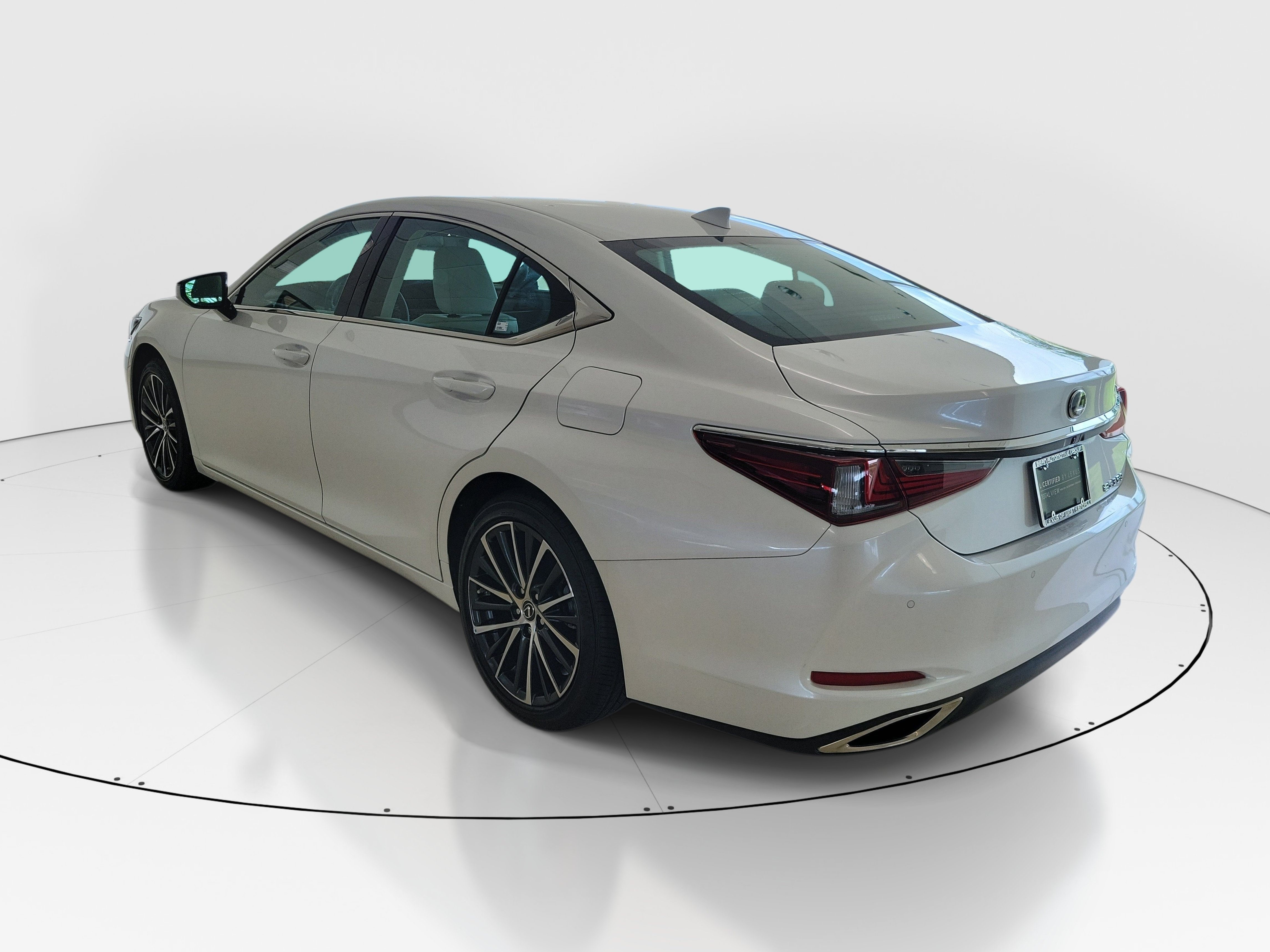 Used 2024 Lexus ES 350 w/ Premium Package FWD image 5