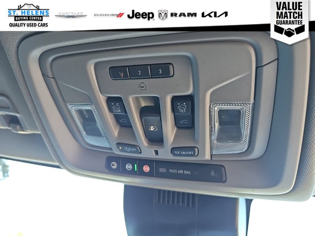 Used 2023 Chevrolet Silverado 1500 LTZ w/ LTZ Premium Package AWD/4WD image 42