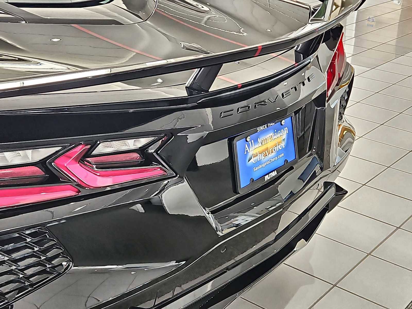 New 2026 Chevrolet Corvette Stingray Premium Cpe w/ Z51 Performance Package RWD image 11