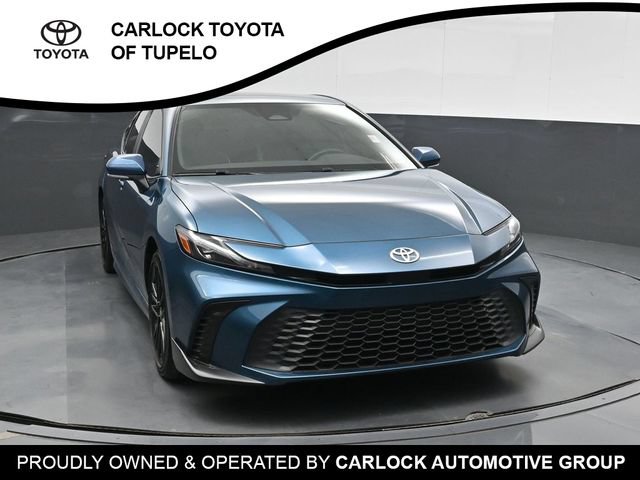 Used 2025 Toyota Camry SE FWD image 7