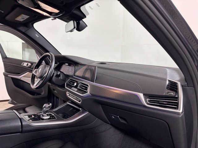 Used 2021 BMW X5 M50i w/ Executive Package AWD/4WD image 22