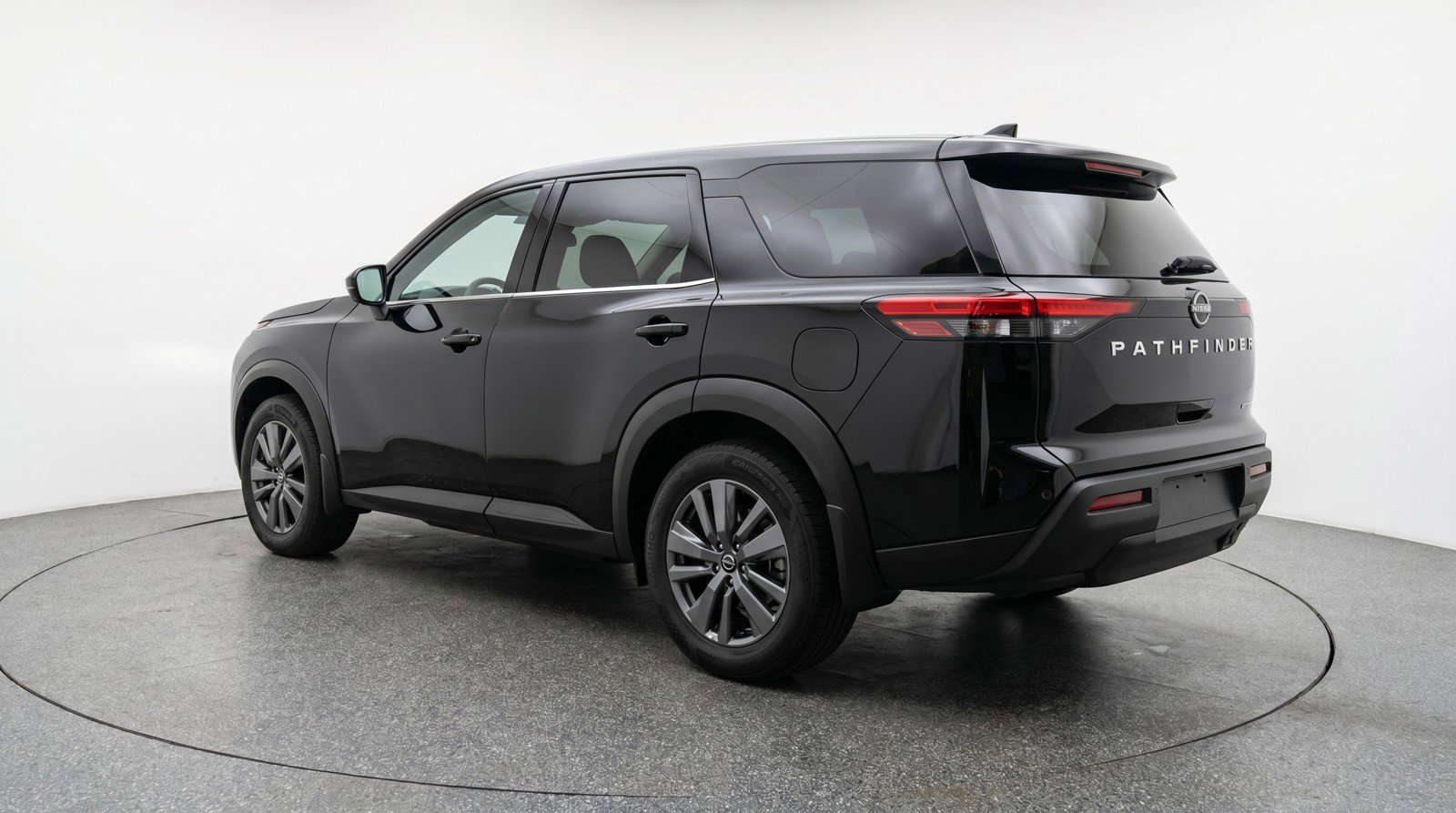 Used 2025 Nissan Pathfinder SV FWD image 6