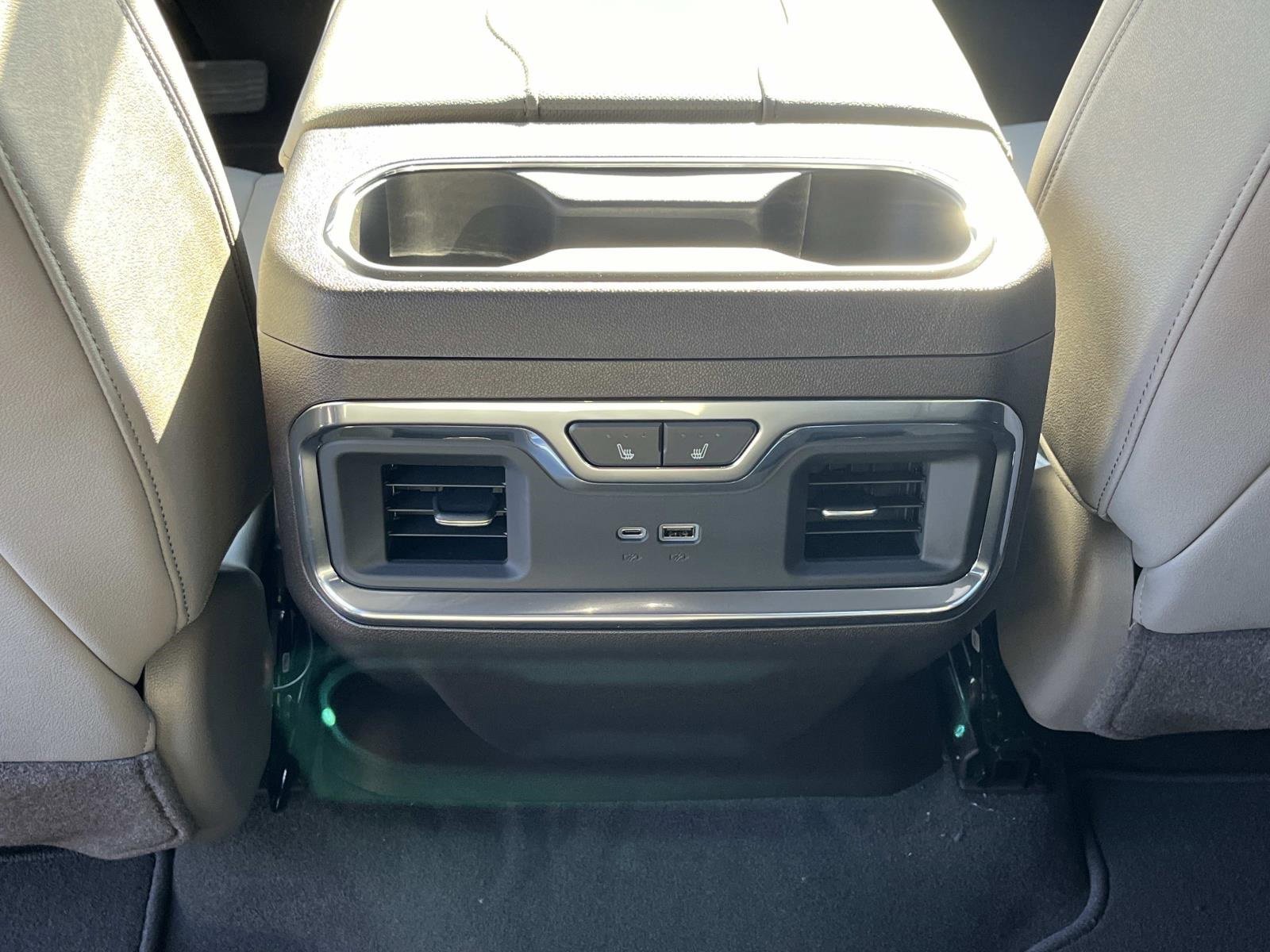 New 2026 GMC Sierra 1500 SLT w/ SLT Premium Plus Package image 19