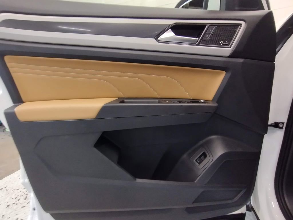 Used 2023 Volkswagen Atlas Cross Sport SEL Premium R-Line image 19