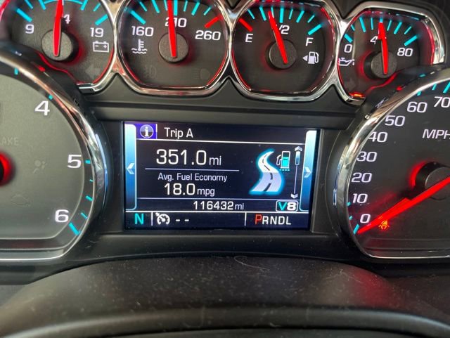 Used 2017 Chevrolet Suburban LT AWD/4WD image 12