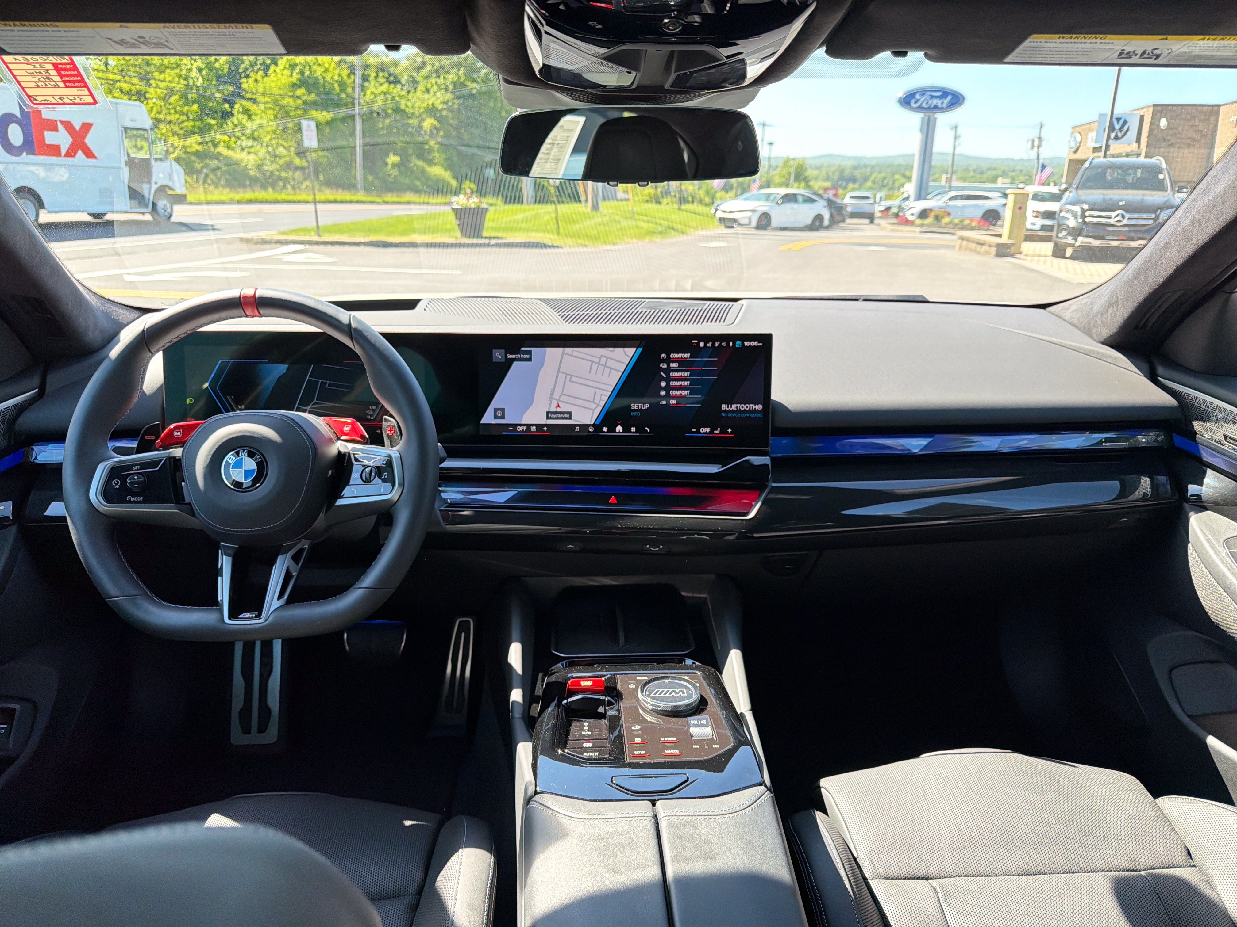 Used 2025 BMW M5 w/ Carbon Package AWD/4WD image 13