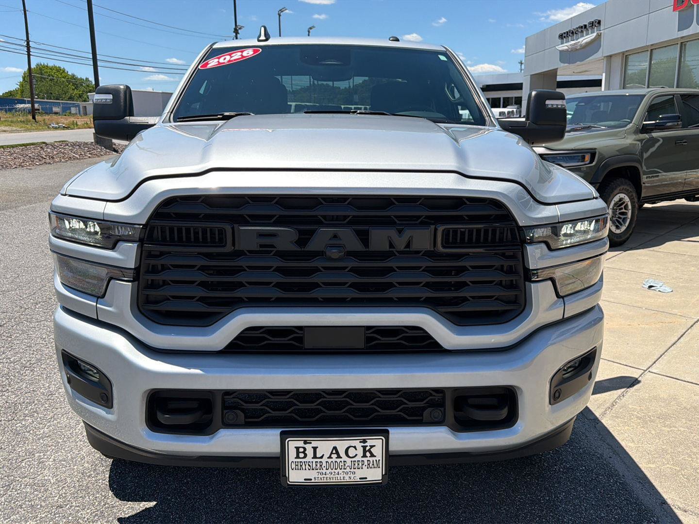Used 2026 RAM 2500 Big Horn AWD/4WD image 2