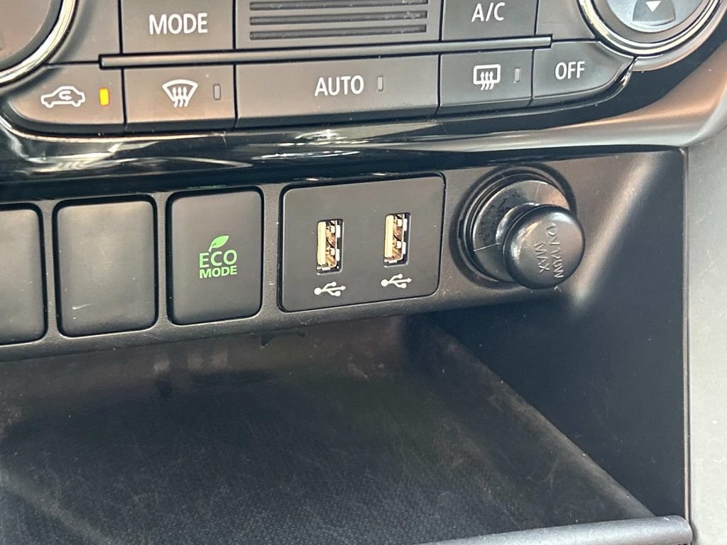 Used 2024 Mitsubishi Eclipse Cross LE AWD/4WD image 35