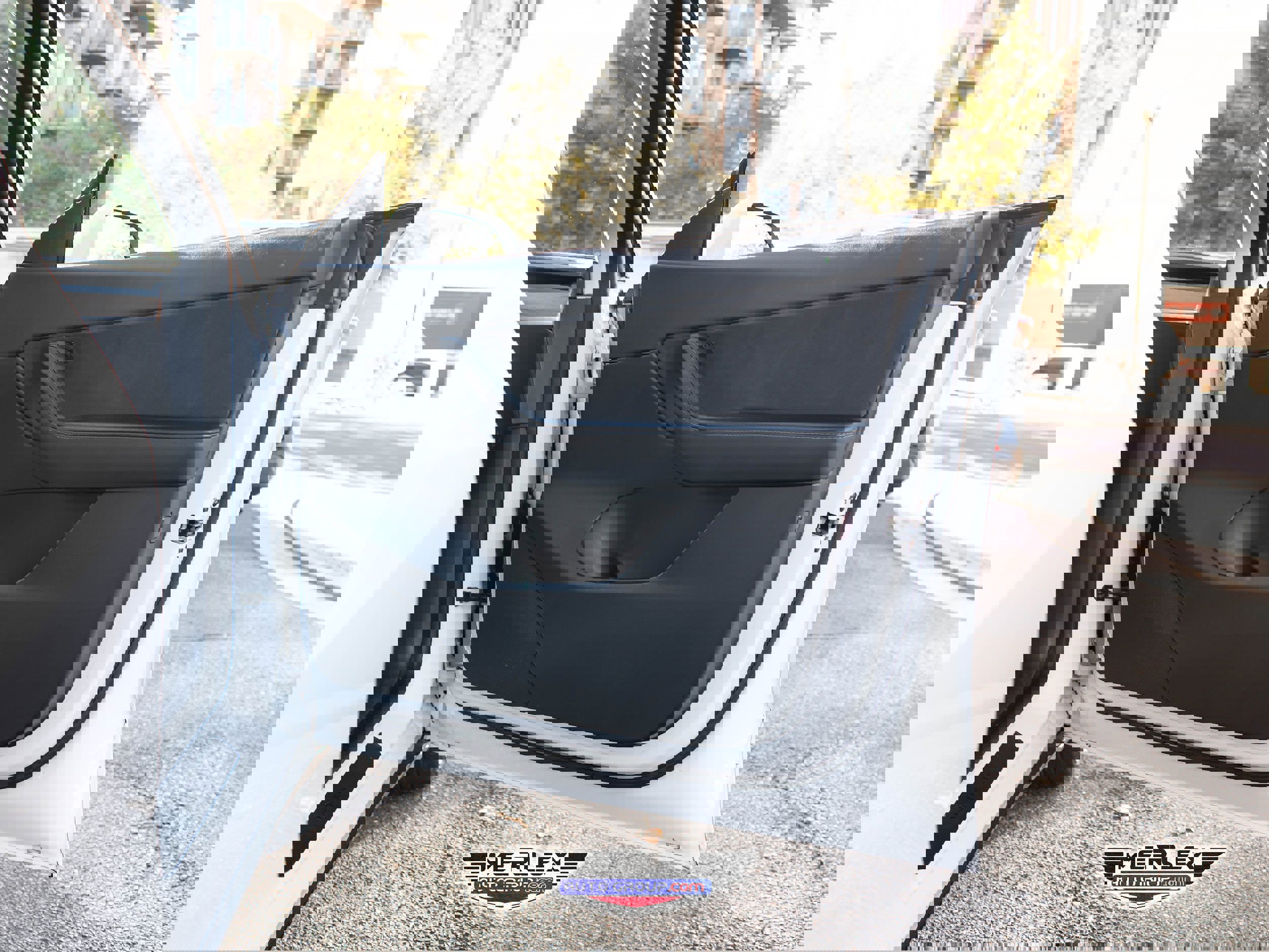 Used 2021 Tesla Model Y 2WD image 35