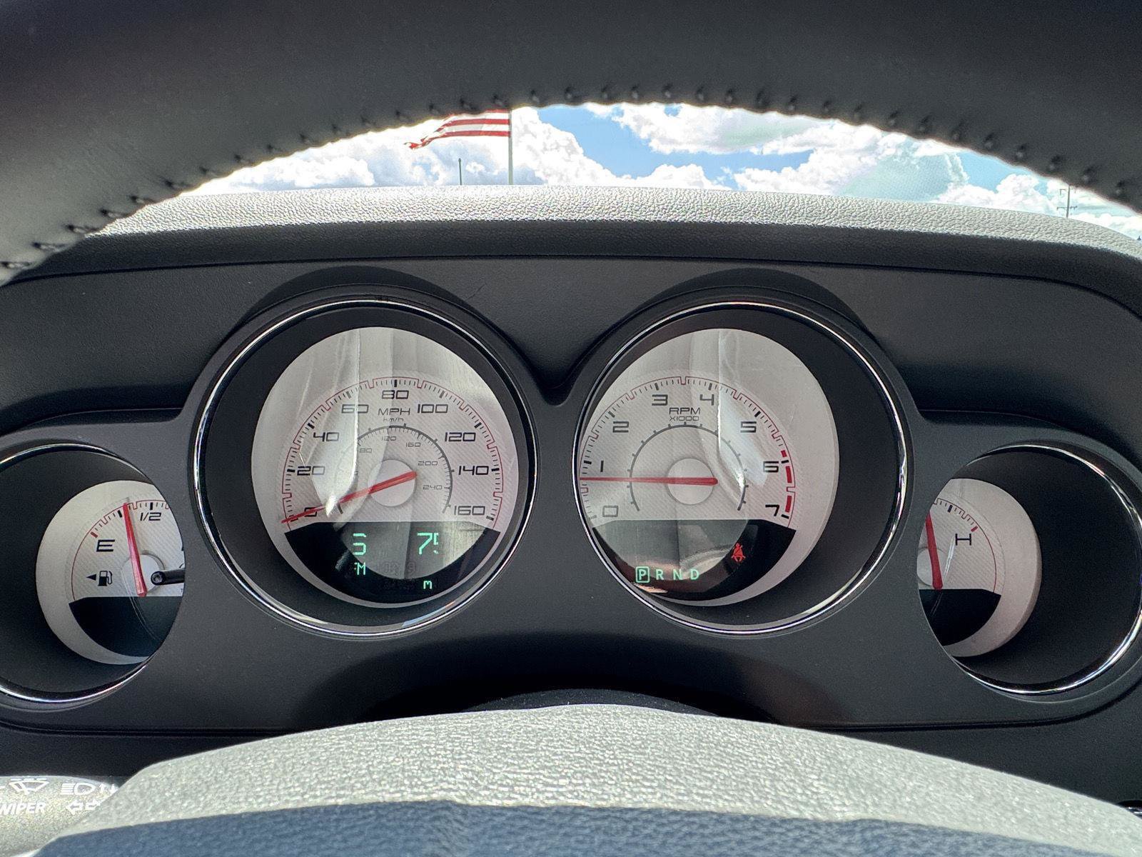 Used 2012 Dodge Challenger R/T RWD image 20