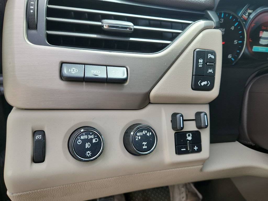 Used 2018 GMC Yukon Denali w/ Enhanced Security Package AWD/4WD image 28