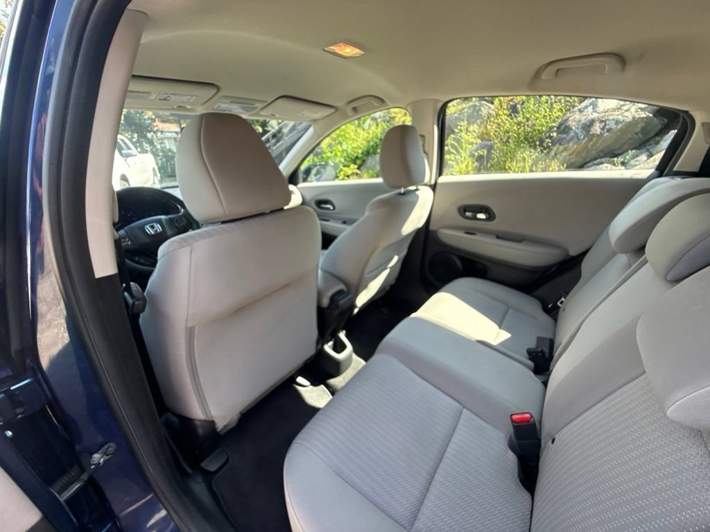Used 2016 Honda HR-V LX image 21