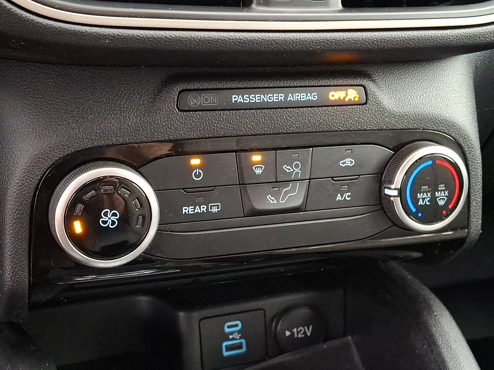 Certified 2022 Ford Escape SE AWD/4WD image 18