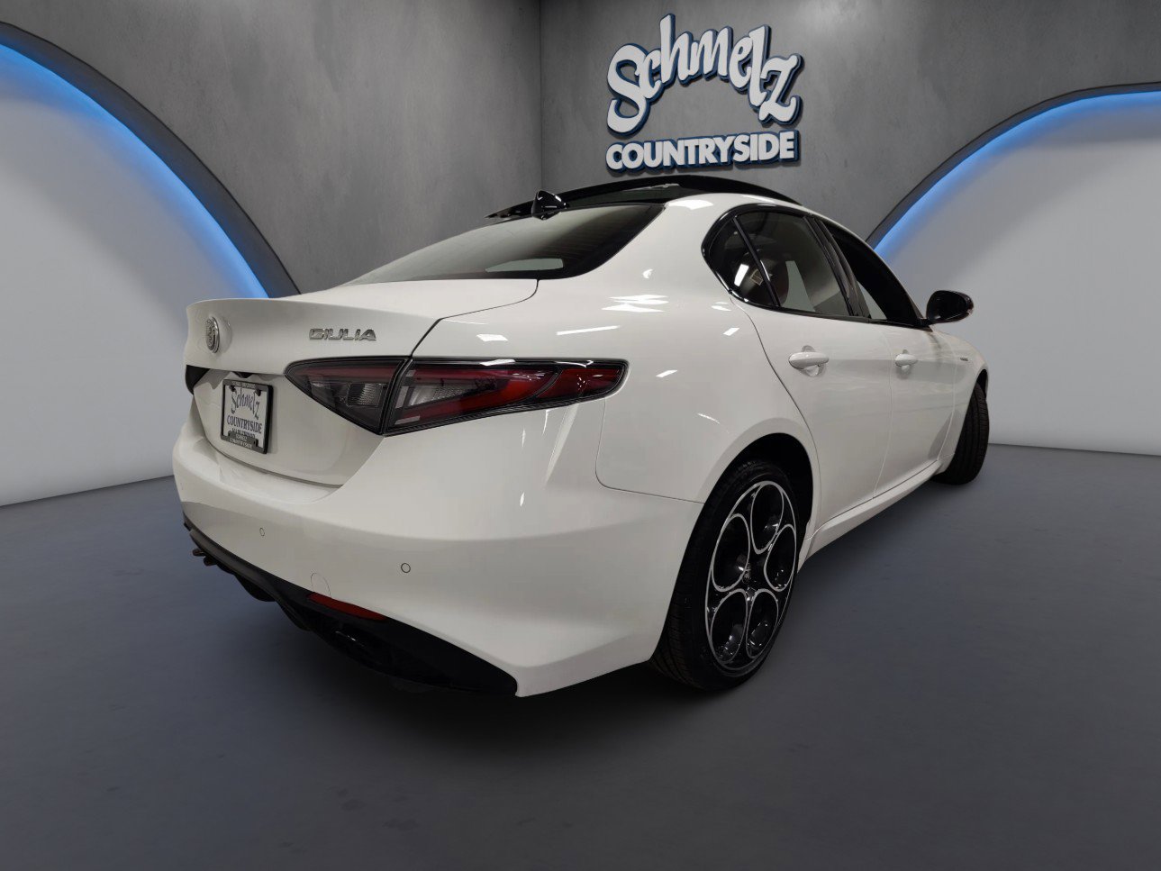 New 2025 Alfa Romeo Giulia AWD w/ Veloce Package AWD image 11