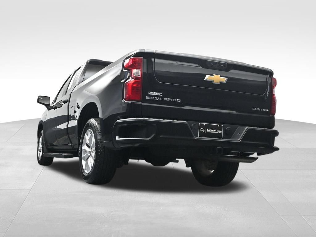 Used 2025 Chevrolet Silverado 1500 Custom RWD image 26