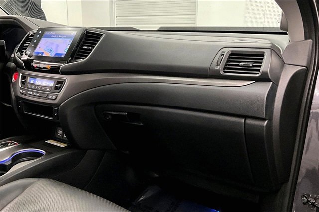 Used 2022 Honda Ridgeline RTL-E image 16