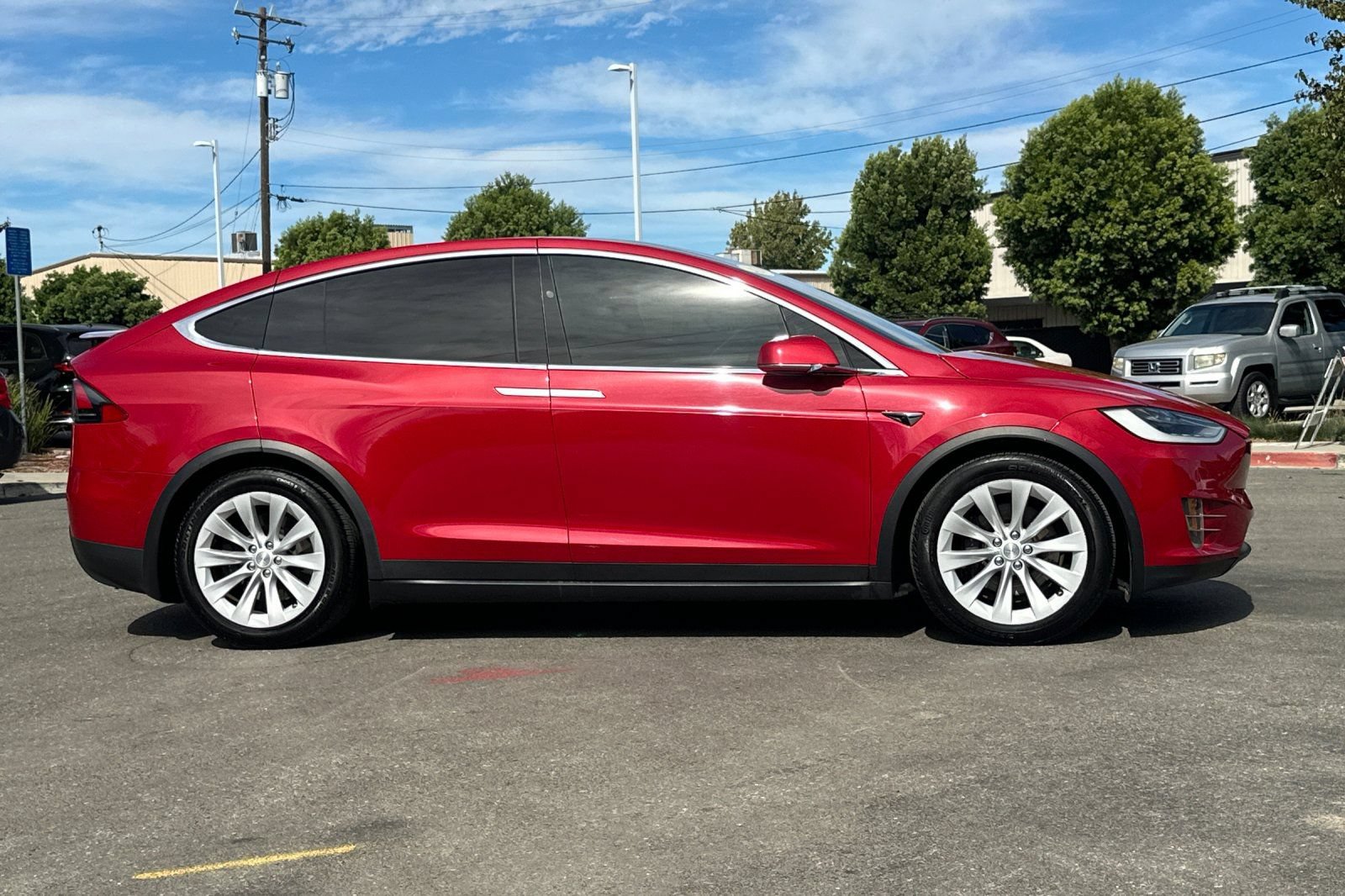 Used 2020 Tesla Model X Long Range AWD/4WD image 3