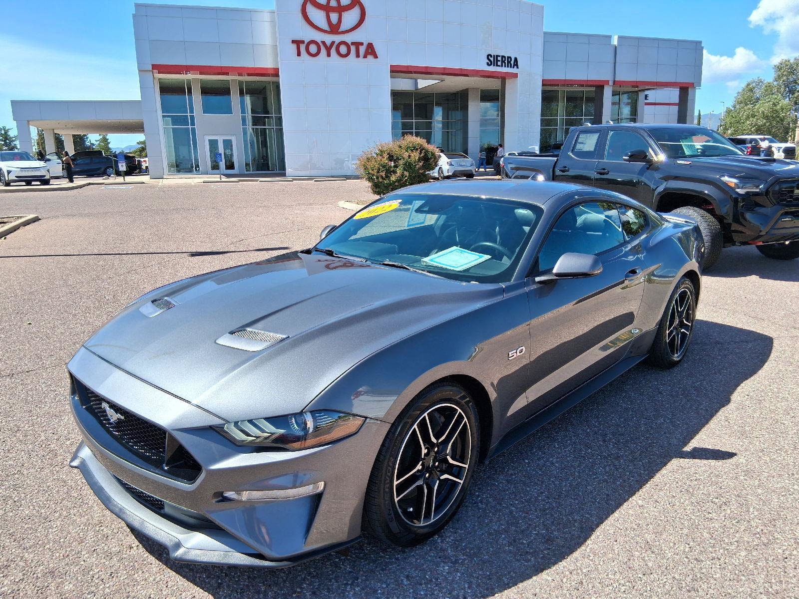 Used 2022 Ford Mustang GT Premium w/ Equipment Group 401A RWD image 1