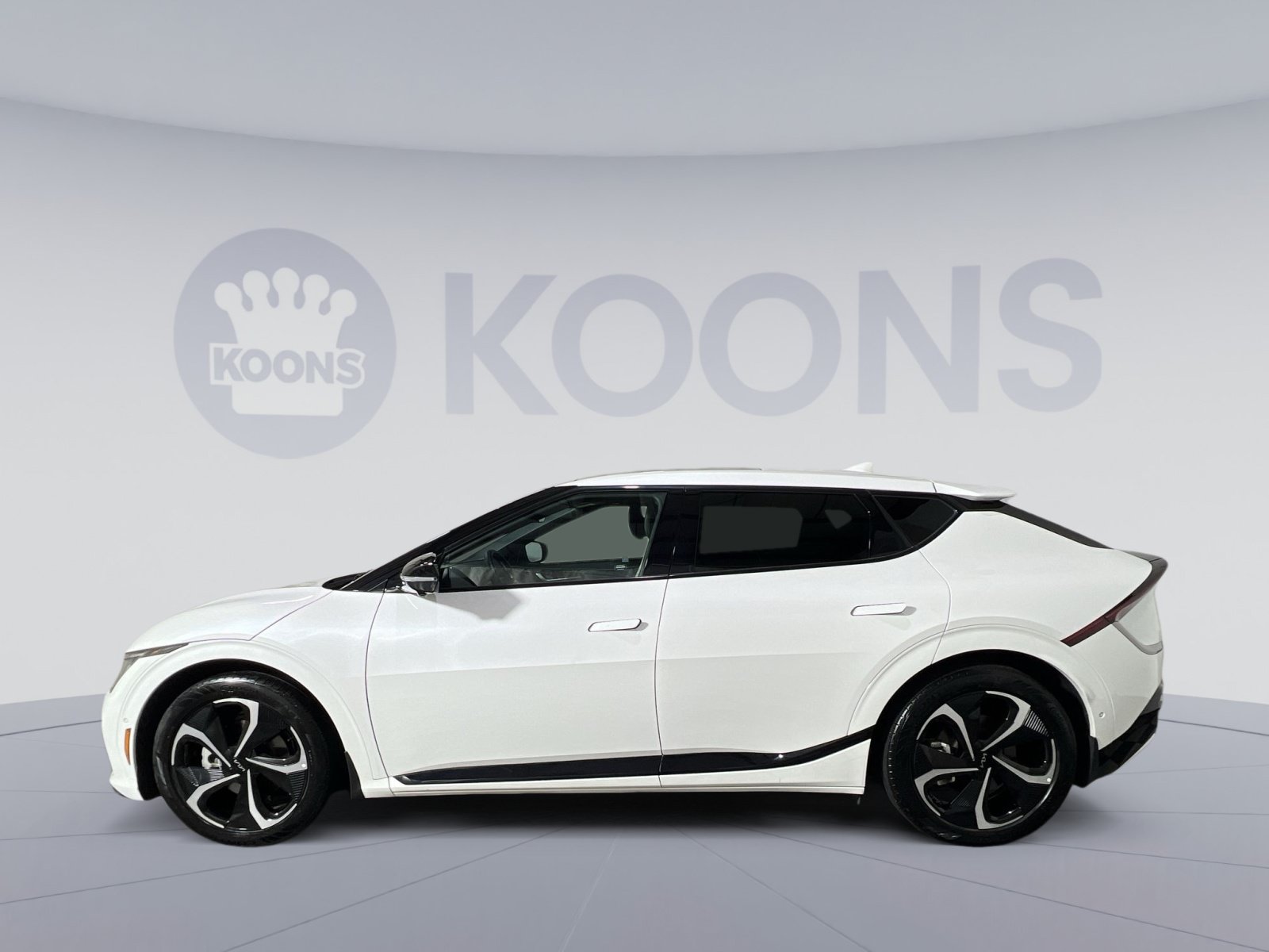 Used 2024 Kia EV6 GT-Line AWD/4WD image 2