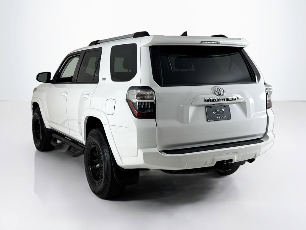 Used 2019 Toyota 4Runner 4WD image 3