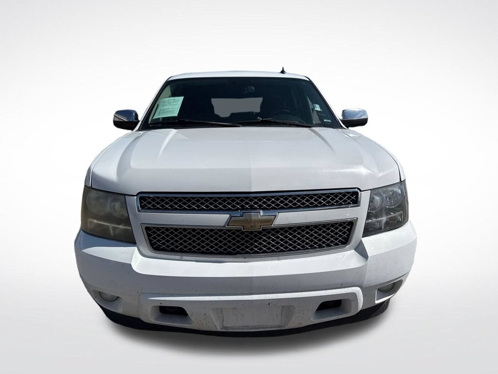 Used 2009 Chevrolet Suburban LTZ AWD/4WD image 8