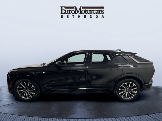 Used 2025 Cadillac Lyriq Sport w/ LPO, Floor Liner Package AWD/4WD image 2