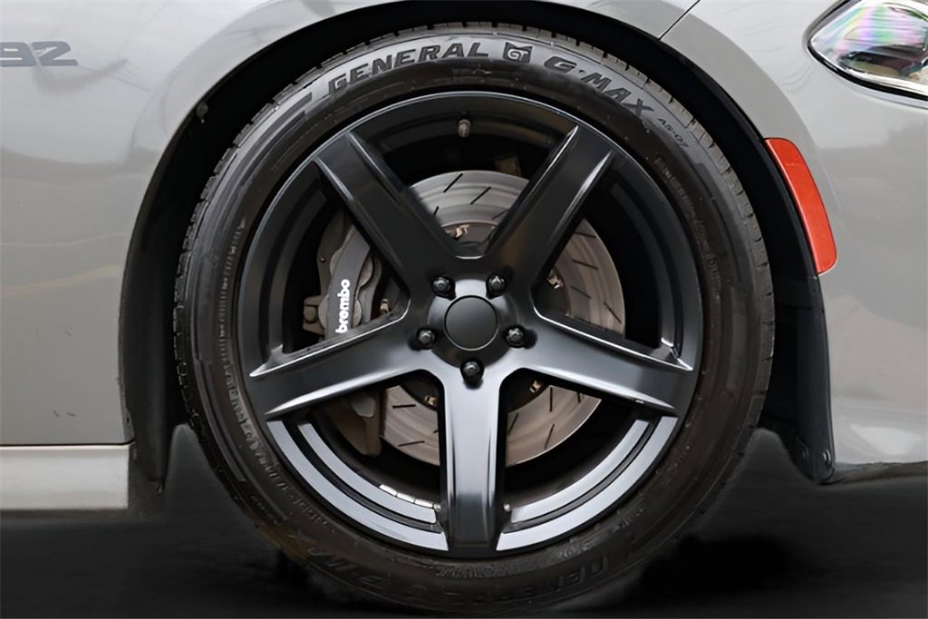 Used 2018 Dodge Charger R/T image 40