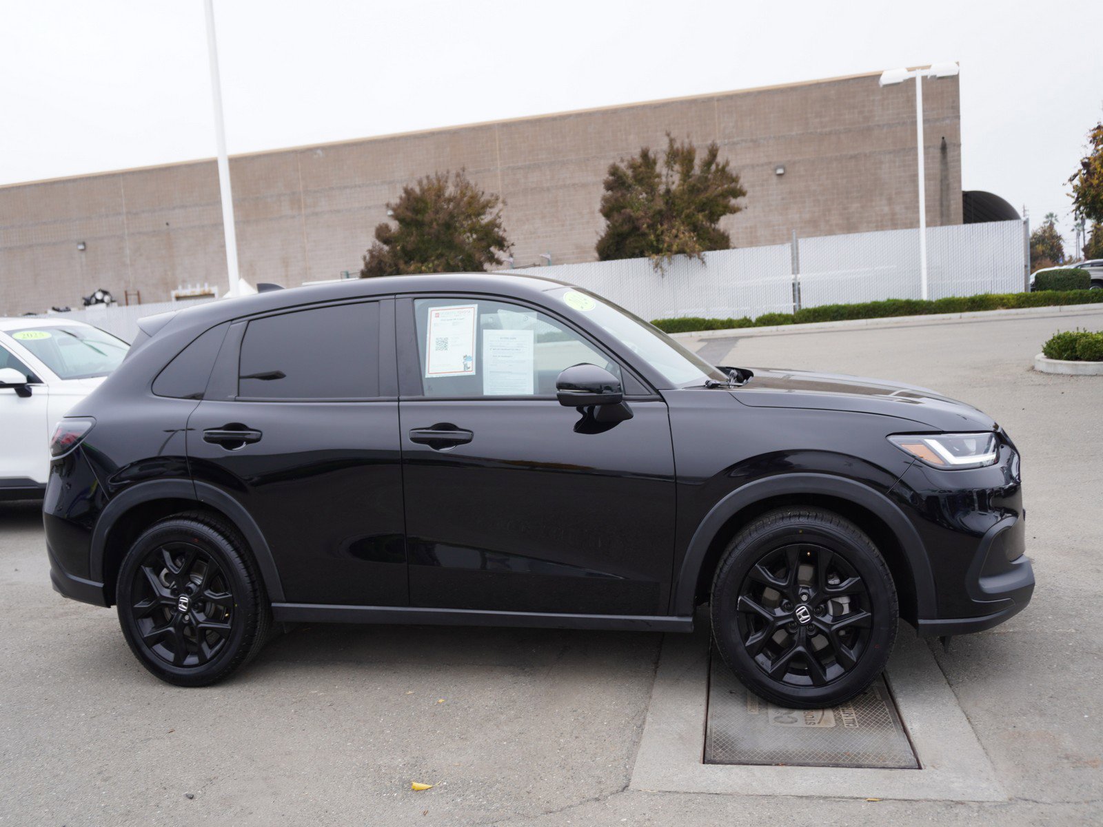 Used 2024 Honda HR-V Sport image 4