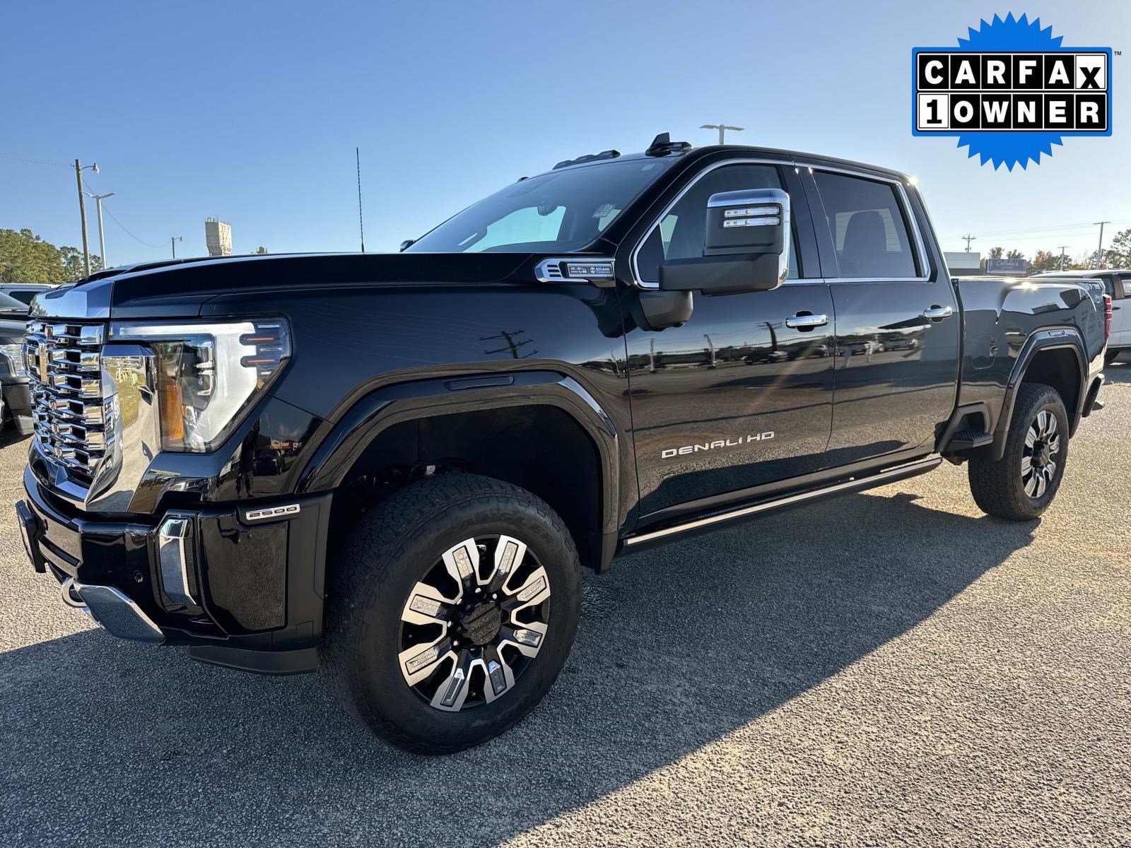 Used 2024 GMC Sierra 2500 Denali w/ Denali Reserve Package image 8
