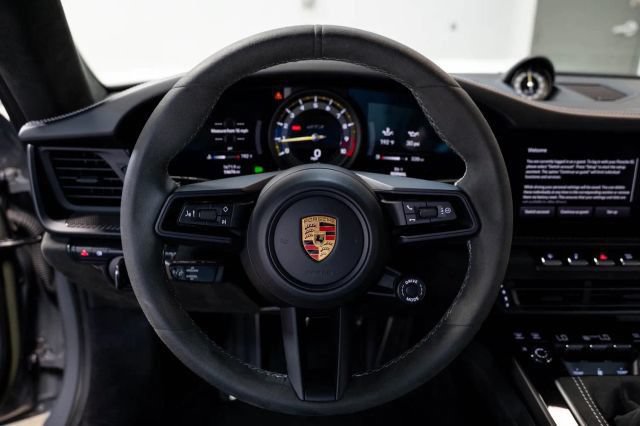 Used 2022 Porsche 911 GT3 RWD image 23