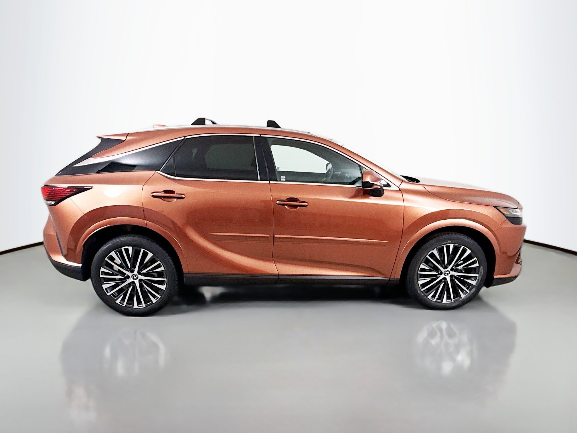 Used 2023 Lexus RX 350 w/ Accessory Package (Z1) image 8