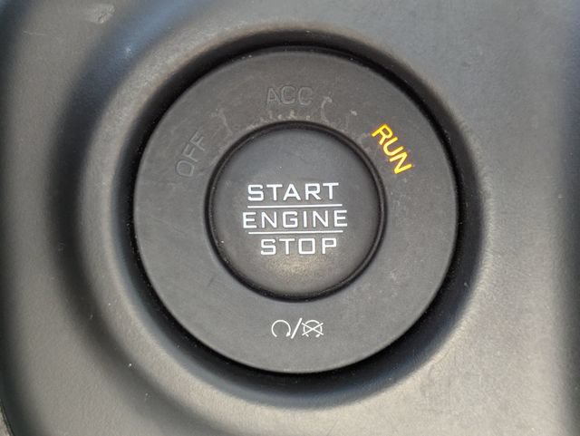 Used 2023 Jeep Wrangler Unlimited Sahara AWD/4WD image 26