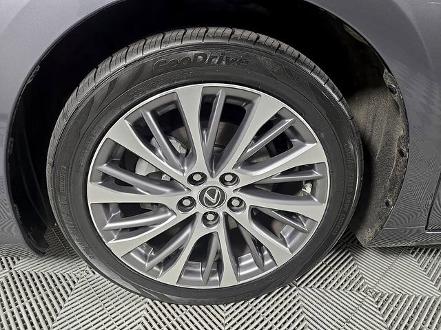 Used 2019 Lexus ES 350 w/ Premium Package FWD image 9