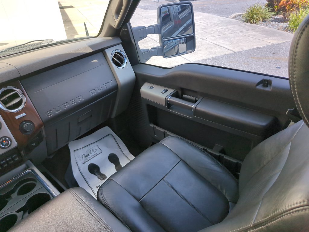 Used 2015 Ford F350 Lariat w/ Lariat Ultimate Package AWD/4WD image 20