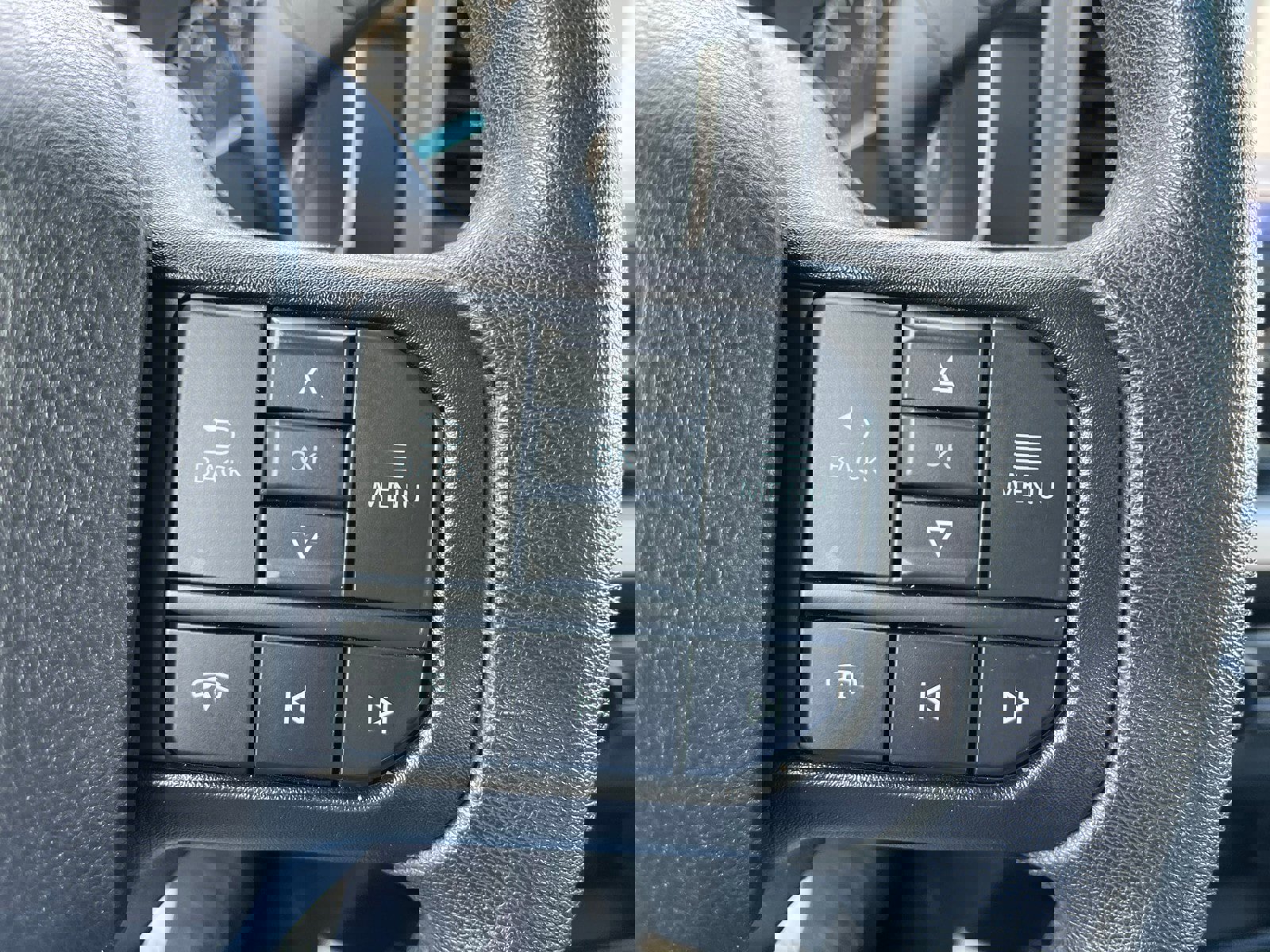 Used 2023 Ford F150 XLT w/ Trailer Tow Package image 14