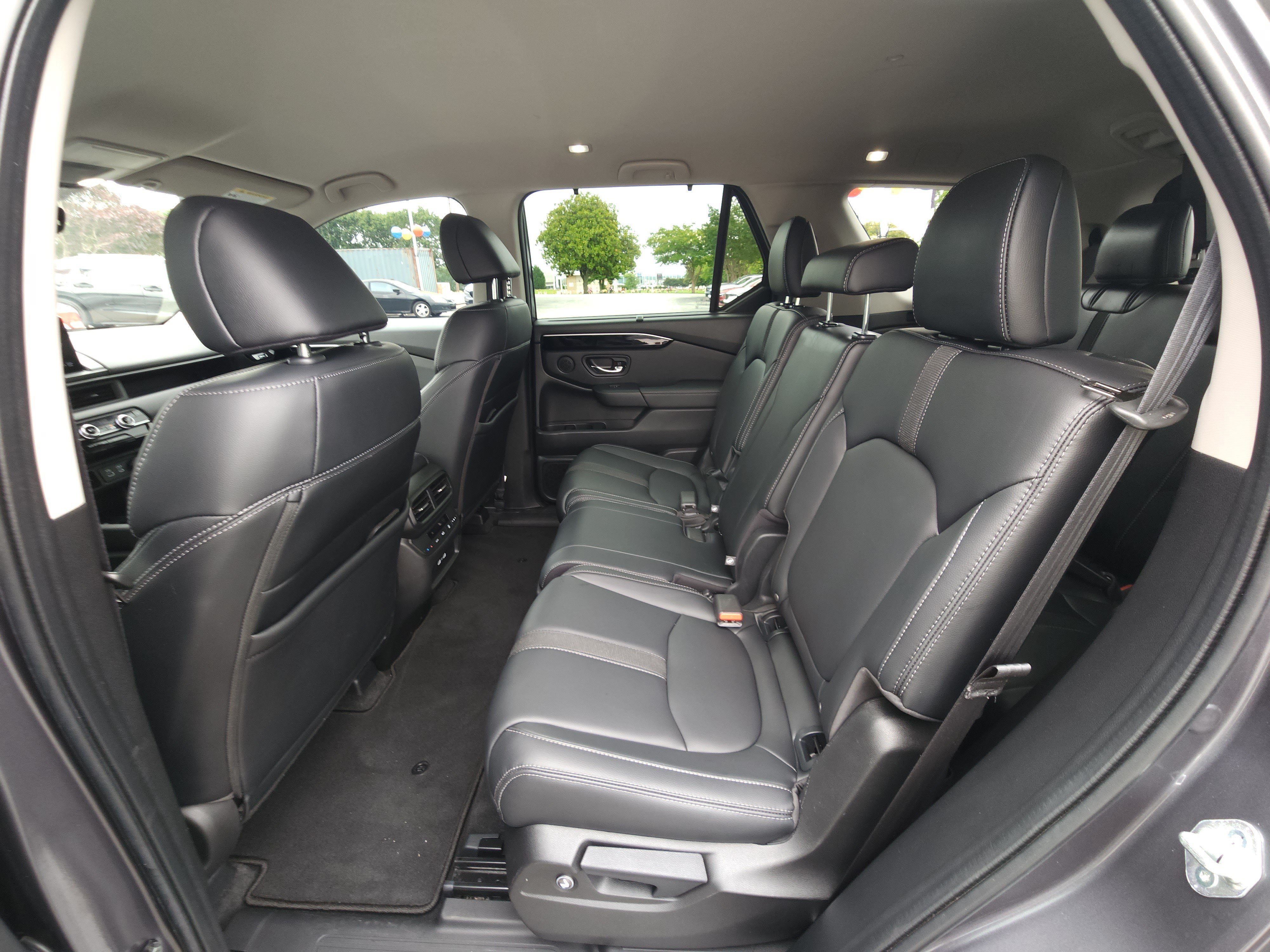 Used 2023 Honda Pilot EX-L image 16