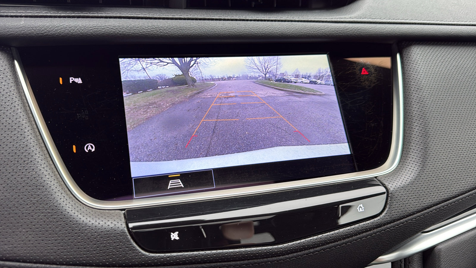 Used 2025 Cadillac XT5 Premium Luxury image 23