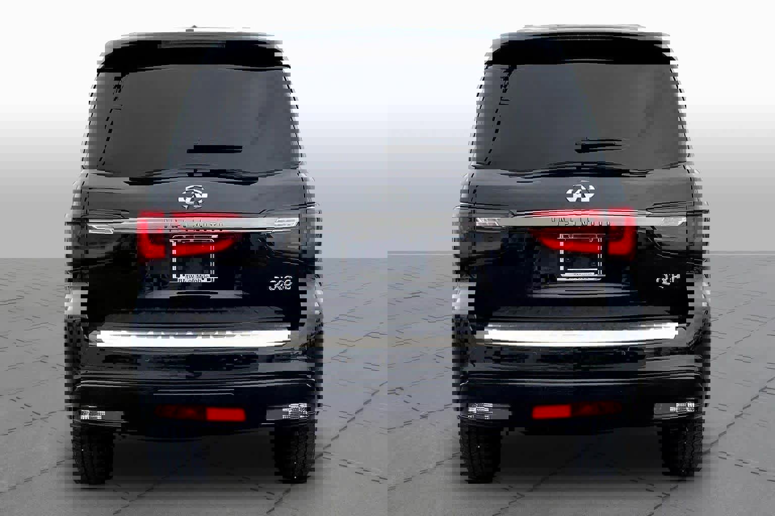 Used 2021 INFINITI QX80 Premium Select w/ All-Season Package image 4