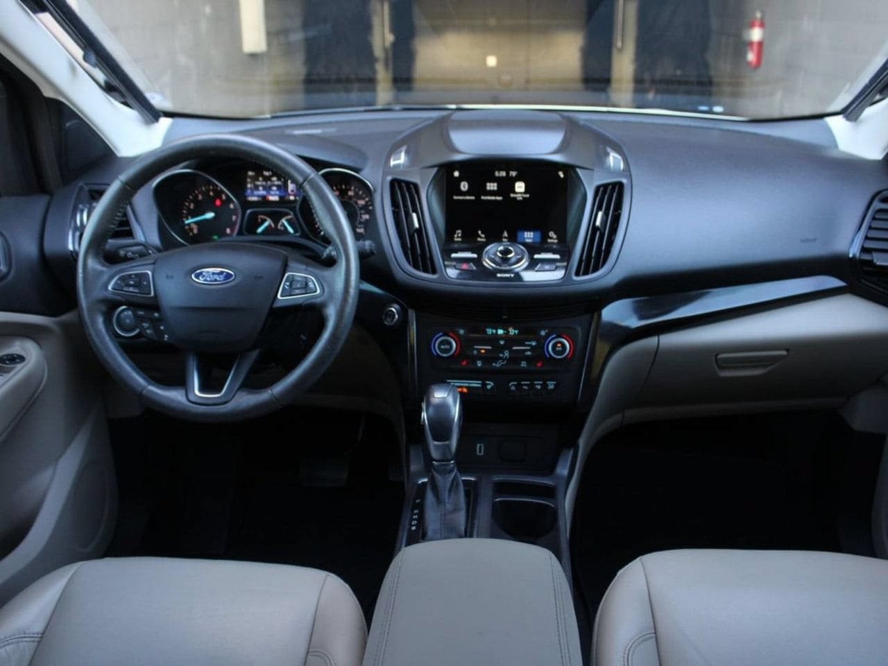 Used 2019 Ford Escape Titanium FWD image 19
